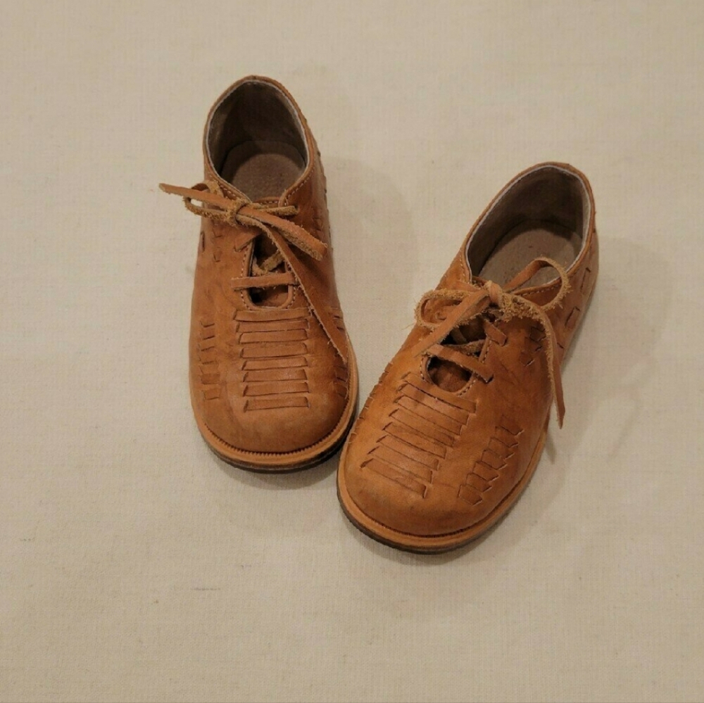 Kids Tan Leather Lace-Up Shoes